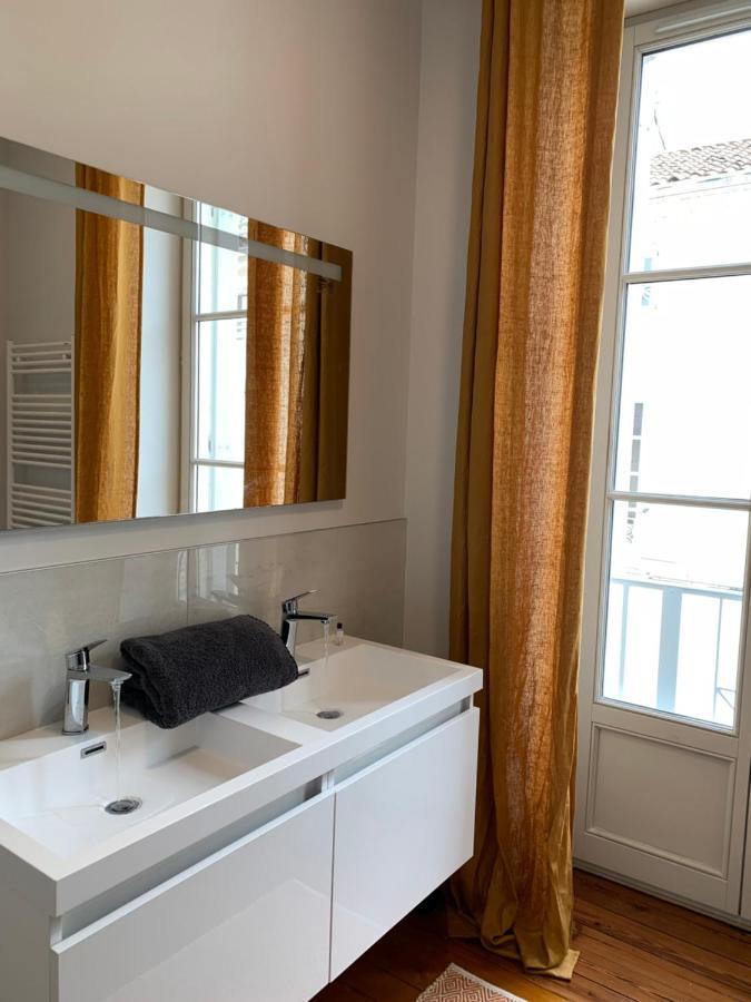 Grand Appartement De Standing #Hypercentre Коньяк Екстер'єр фото